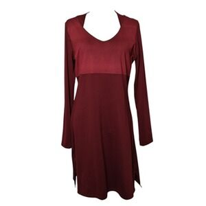 Mountain Hardwear Dress Womens‎ Medium Red Long Sleeve V-Neck Shift Knit Travel